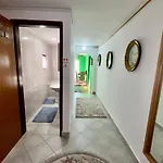 Twin With Balcony In Old Town Apartment