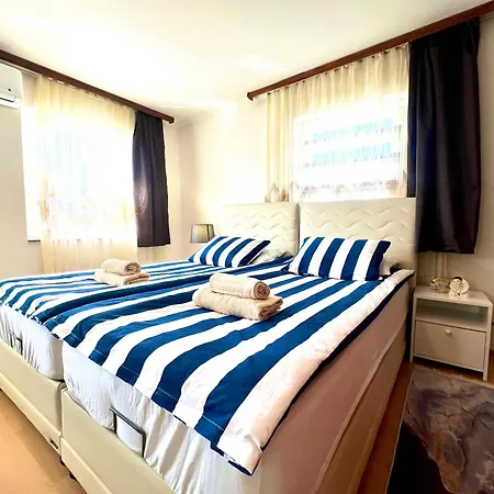 Lägenhet For 7 People In The Center *