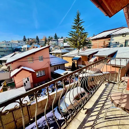 Twin With Balcony In Old Town * سراييفو