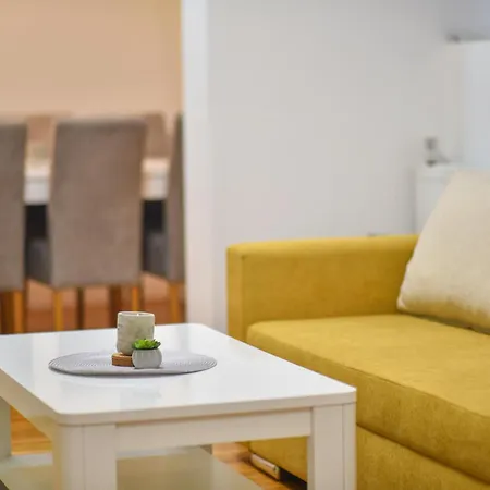 Apartment In Center - Great Location!