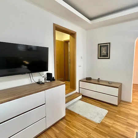 Apartment In Center - Great Location! Sarajevo