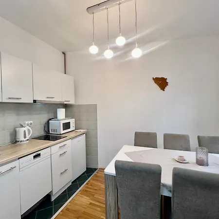 Apartment In Center - Great Location! * Sarajevo