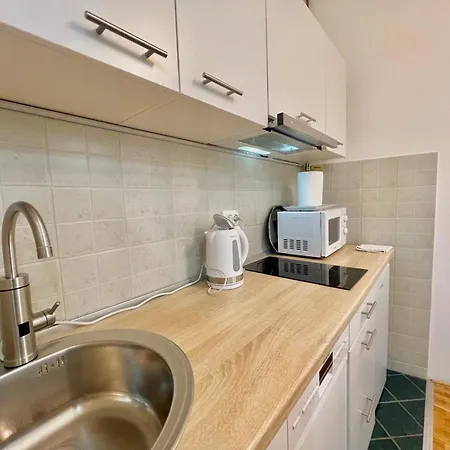 Apartment In Center - Great Location!