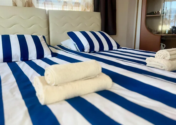 شقة Twin With Balcony In Old Town